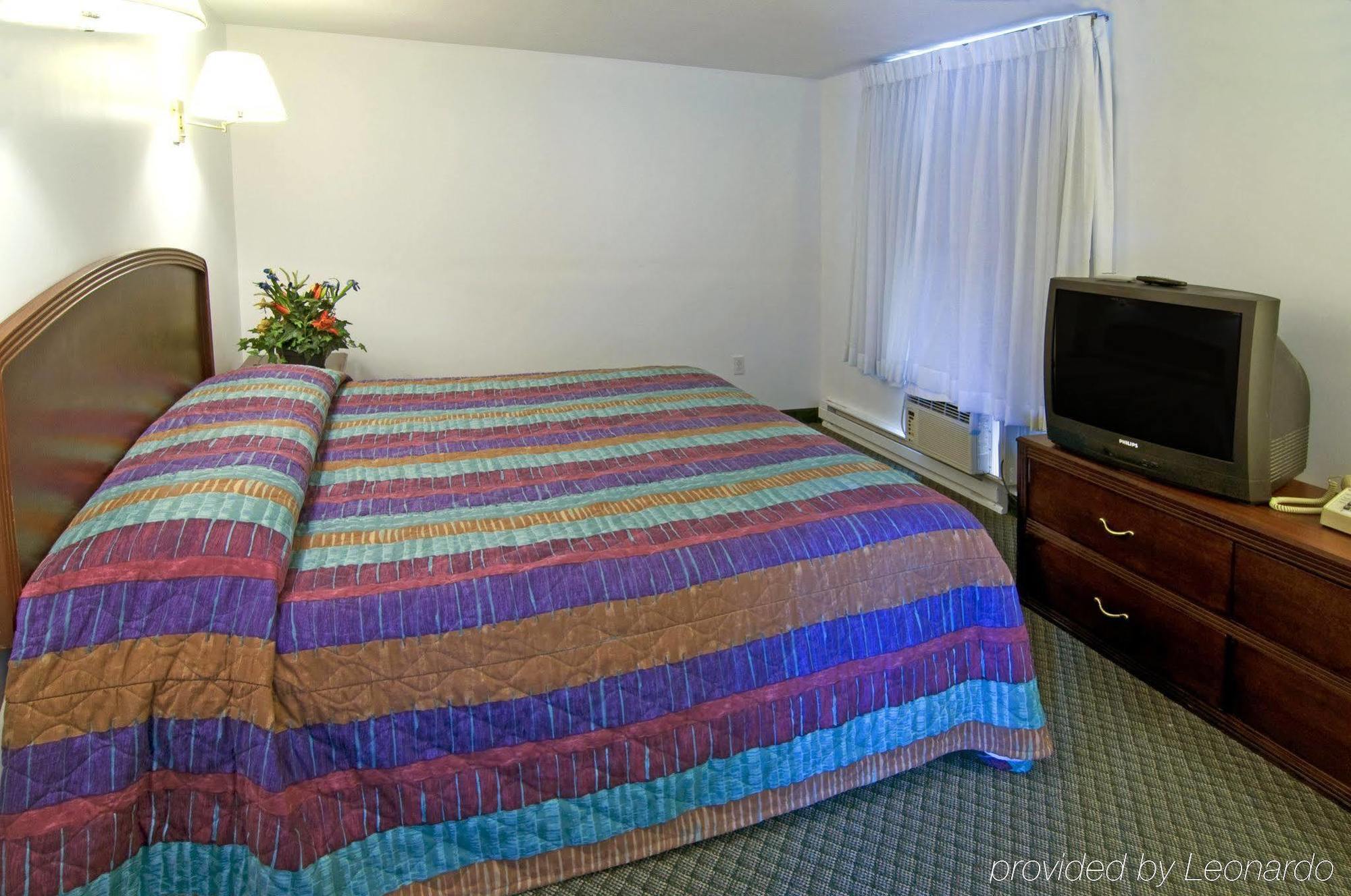 Americas Best Value Inn Hyannis Pokoj fotografie